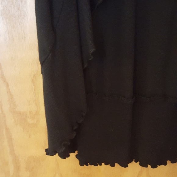 Express Ruffle cardigan - Picture 3 of 5